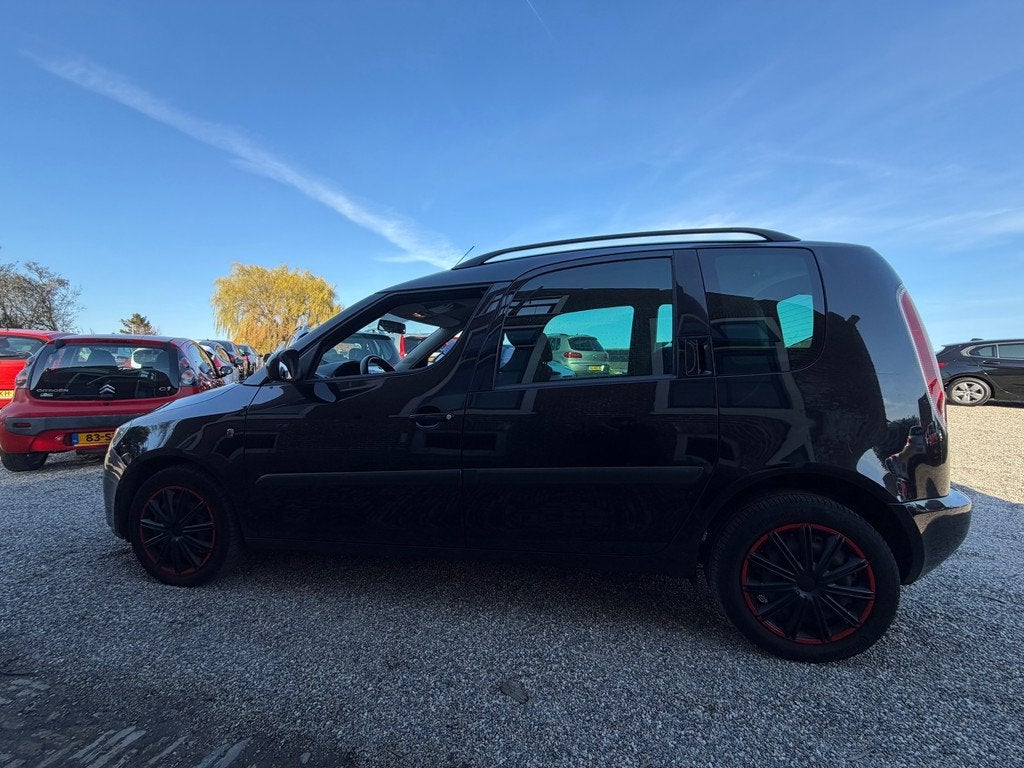 Skoda Roomster 1.4-16V Navigator Airco Cruise Bluetooth Pion, Voorwielaandrijving, Gebruikt, 4 cilinders, Roomster