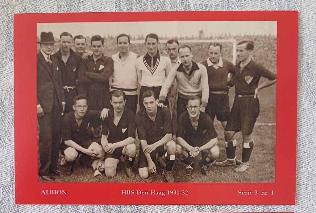 Complete serie van 10 foto kaarten HBS Den Haag, Verzamelen, Sportartikelen en Voetbal, Ophalen of Verzenden, Zo goed als nieuw