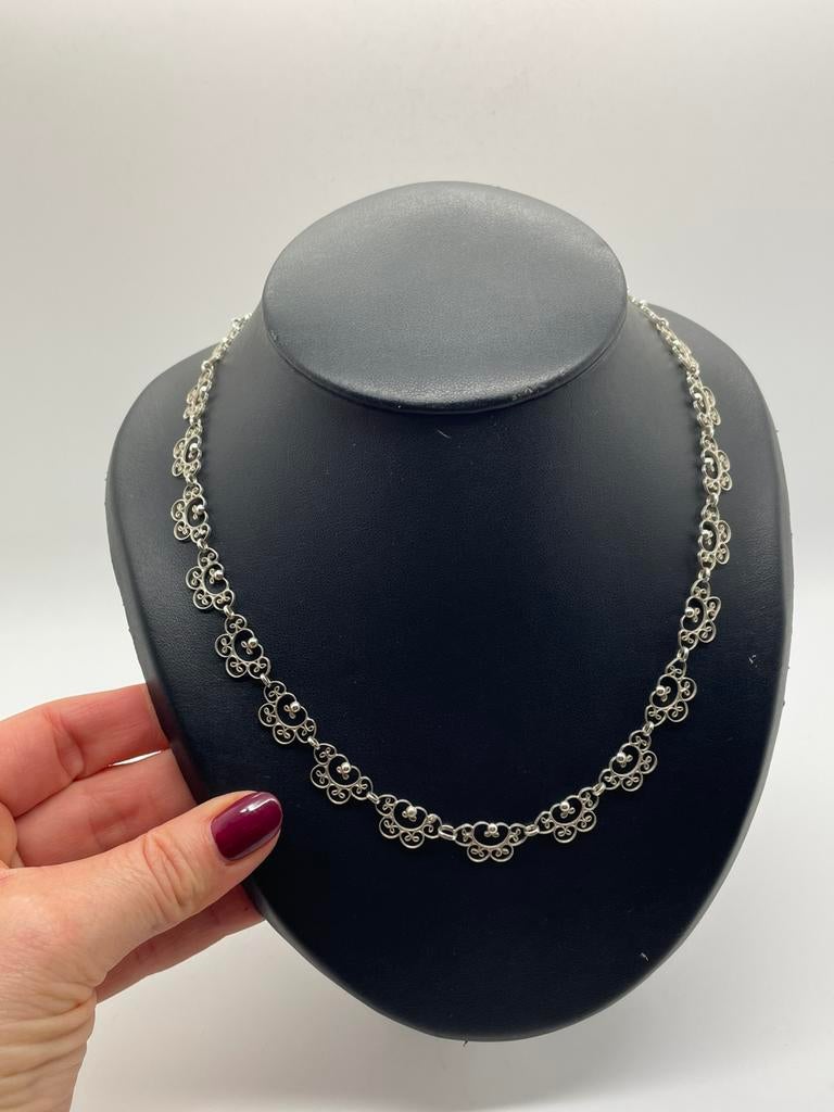 D472 Prachtige zilveren filigrain ketting, Ophalen of Verzenden, Zilver, Ketting