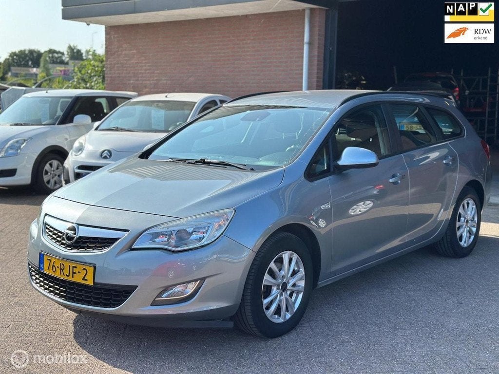 Opel Astra Sports Tourer 1.4 Edition AIRCO, APK, TREKHAAK, C, Auto's, Opel, Bedrijf, Te koop, Astra, ABS, Airbags, Airconditioning