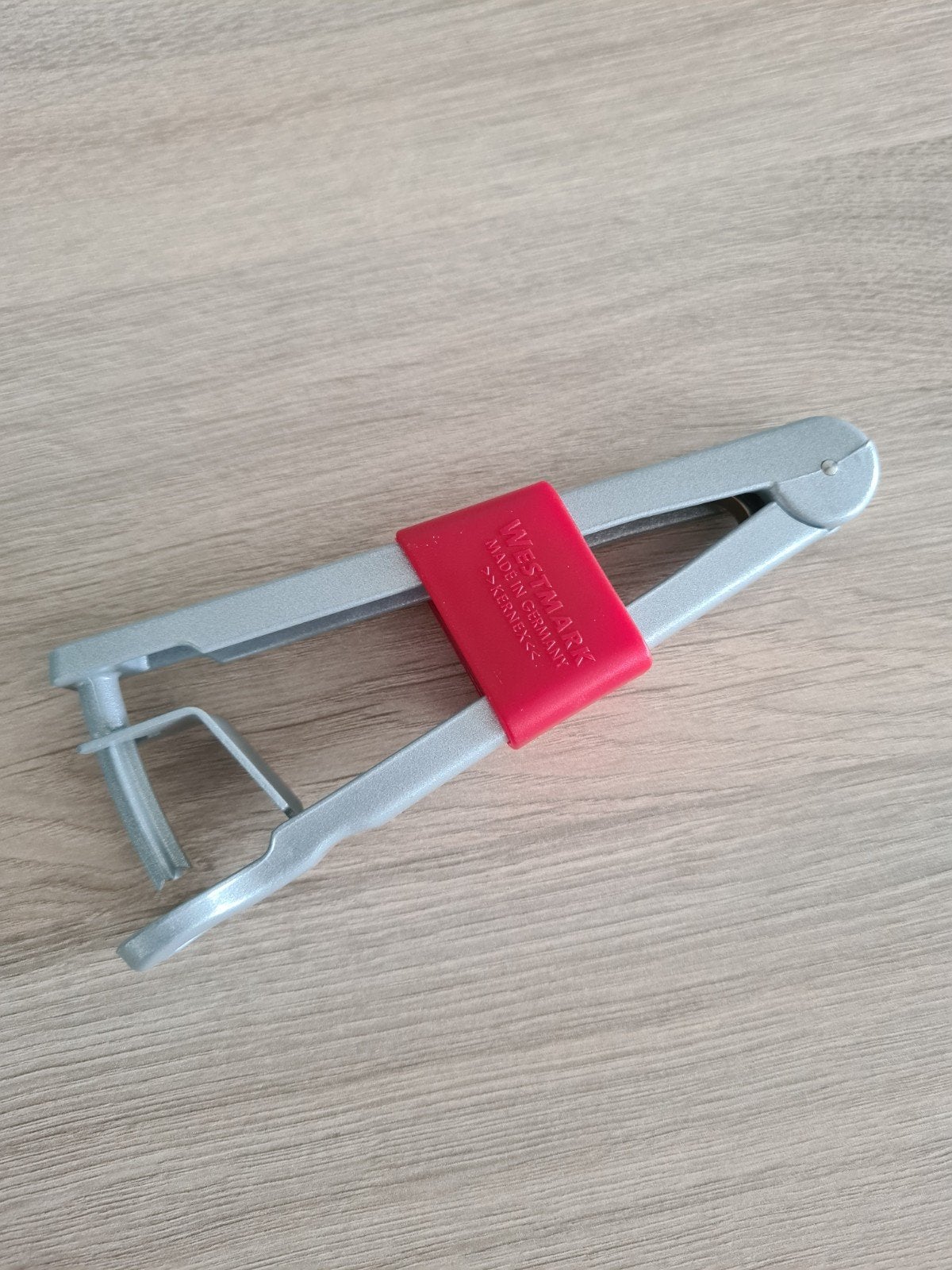 Kersenontpitter van Westmark, Overige typen, Verzenden, Nieuw, Grijs