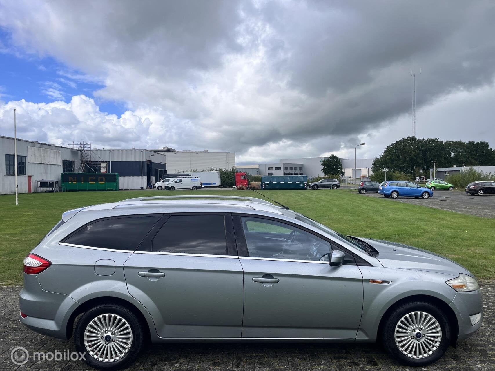 Ford Mondeo Wagon 2.0 Titanium / Navi / Cruise / APK / PDC /, Auto's, Stof, Gebruikt, 4 cilinders, Mondeo