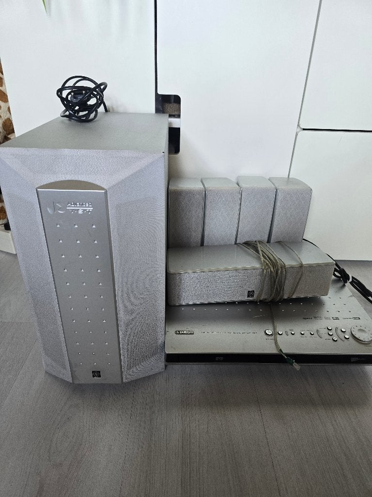 YAMAHA Surround sound Home Theater Thuisbioscoop systeem, Overige merken, Gebruikt, Ophalen of Verzenden, 5.1-systeem