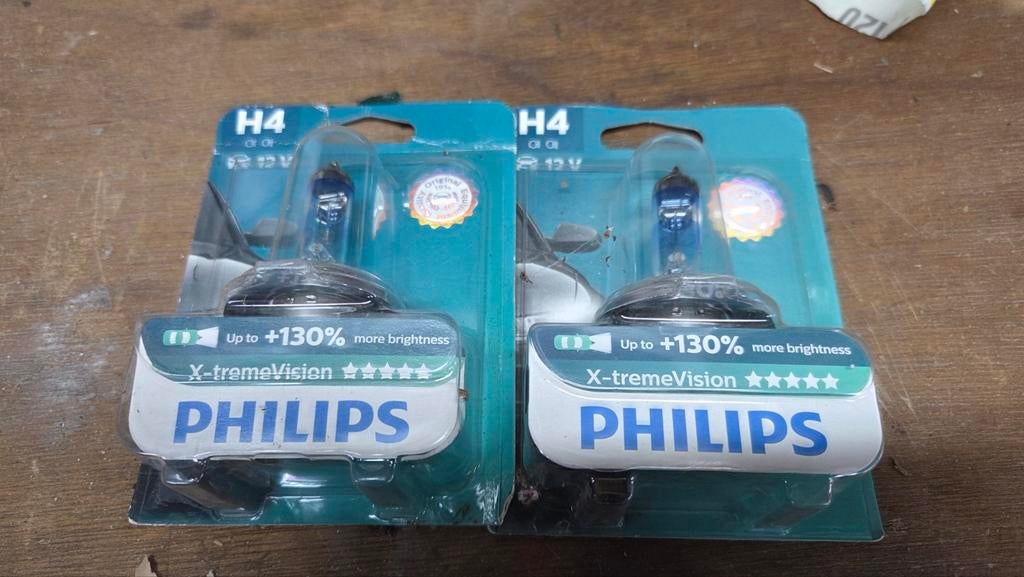 Philips H4 X-tremeVision Autolampen (+130% helderheid), Ophalen of Verzenden, Nieuw, Universele onderdelen