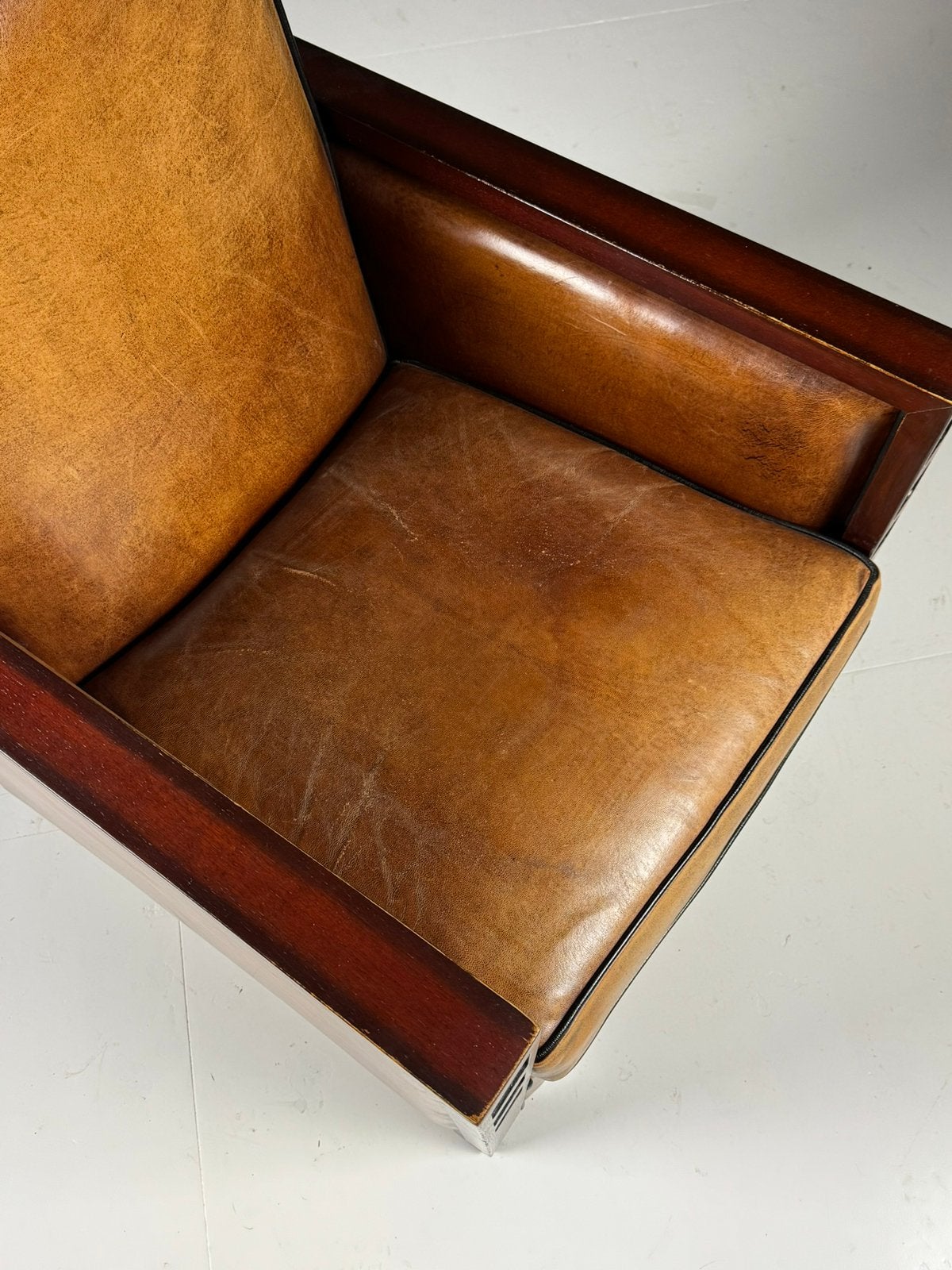 Schapenleren clubfauteuil art deco klassiek, Ophalen of Verzenden, Zo goed als nieuw, 75 tot 100 cm