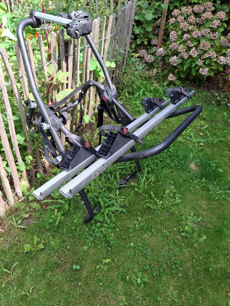 Fietsedrager, Ophalen, 3 fietsen of meer, Zo goed als nieuw, Achterklepdrager
