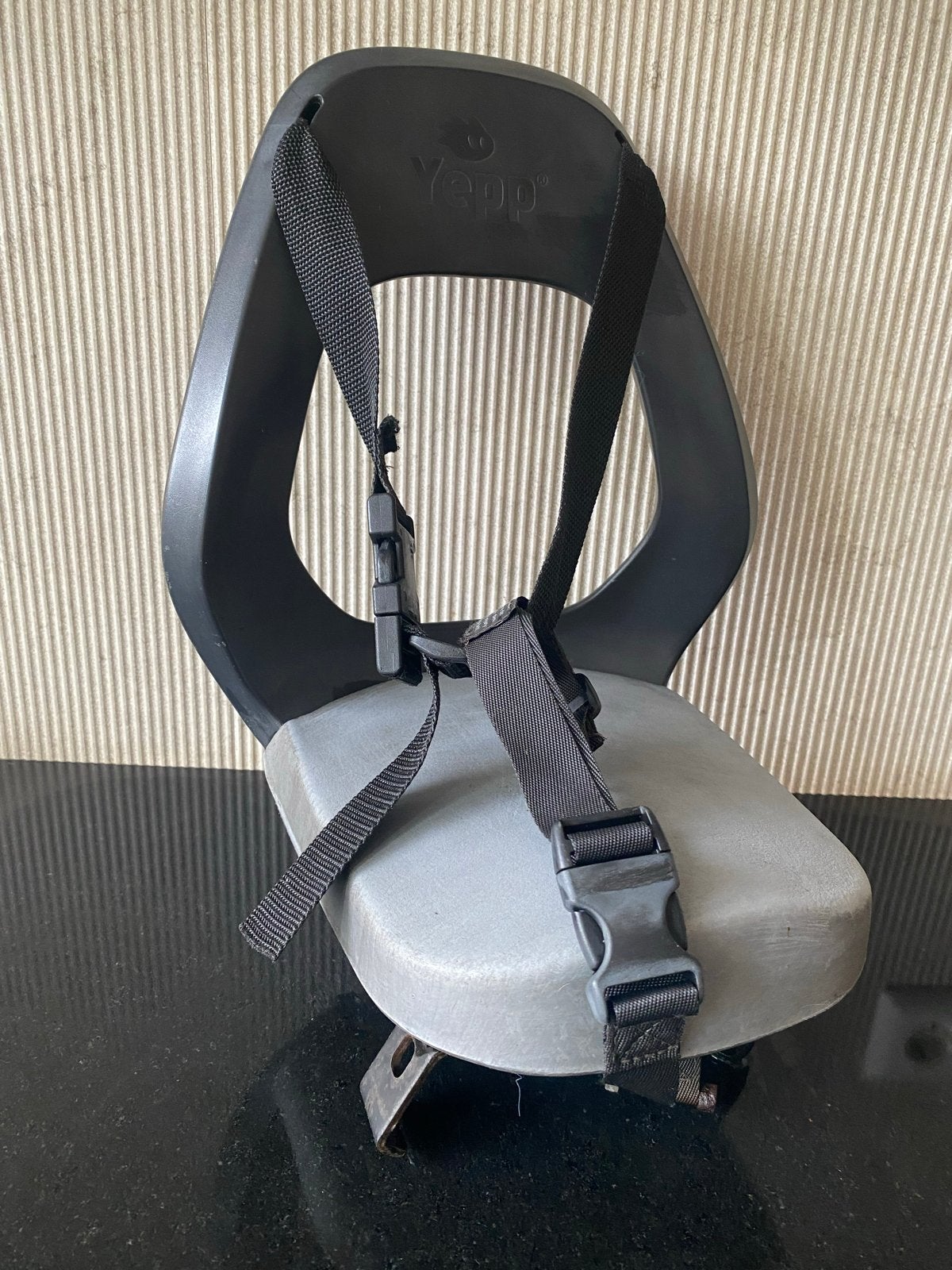 Yepp Fietsstoeltje Achterop - Tot 35 kg, Ophalen of Verzenden, Gebruikt, 15 t/m 36 kg, Achterzitje