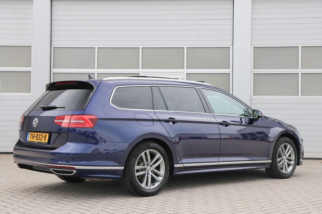 Volkswagen Passat Variant 1.4 TSI 150pk DSG Highline Busines, Auto's, Volkswagen, 12 maanden, Gebruikt, 4 cilinders, Blauw