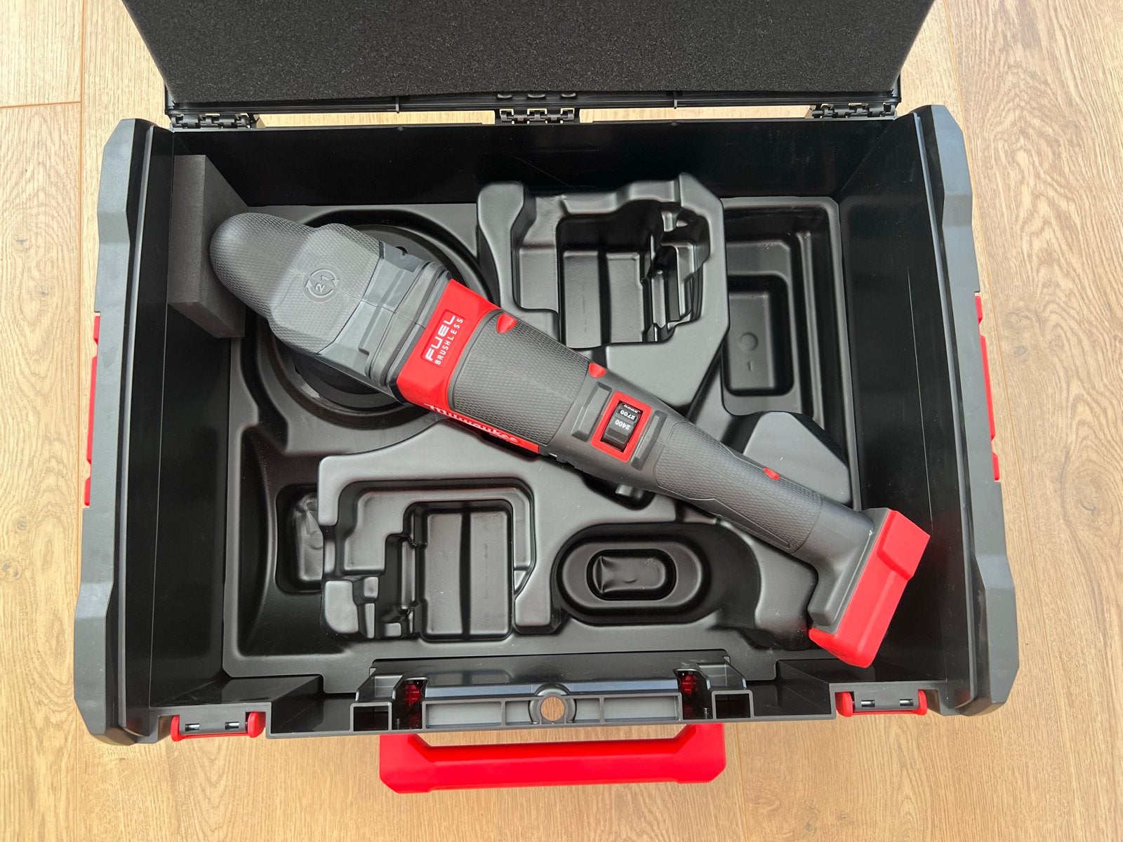 Milwaukee M18 FROP21-0X  Polijstmachine nieuw, Ophalen, Nieuw, Minder dan 600 watt, Excentrische schuurmachine