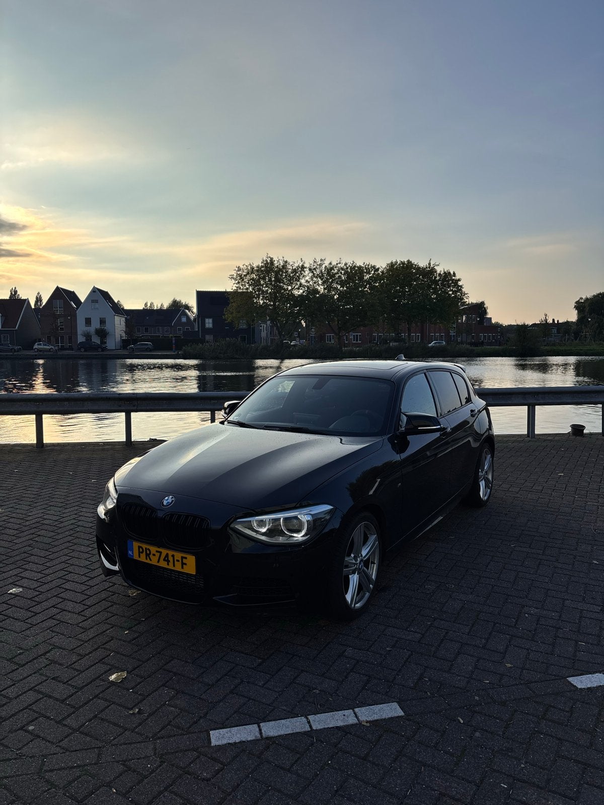BMW 116i F20 M Sport | Stage 1 | Automaat | Pano | Xenon, 4 cilinders, Alcantara, Zwart, 650 kg
