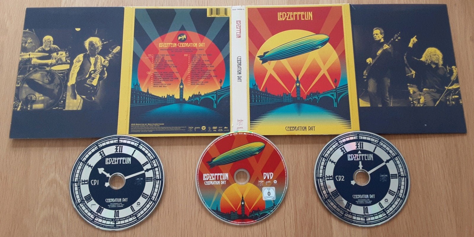 Led Zeppelin - Celebration Day (2CD + 1DVD deluxe box), Engels, Alle leeftijden, Ophalen of Verzenden, Zo goed als nieuw