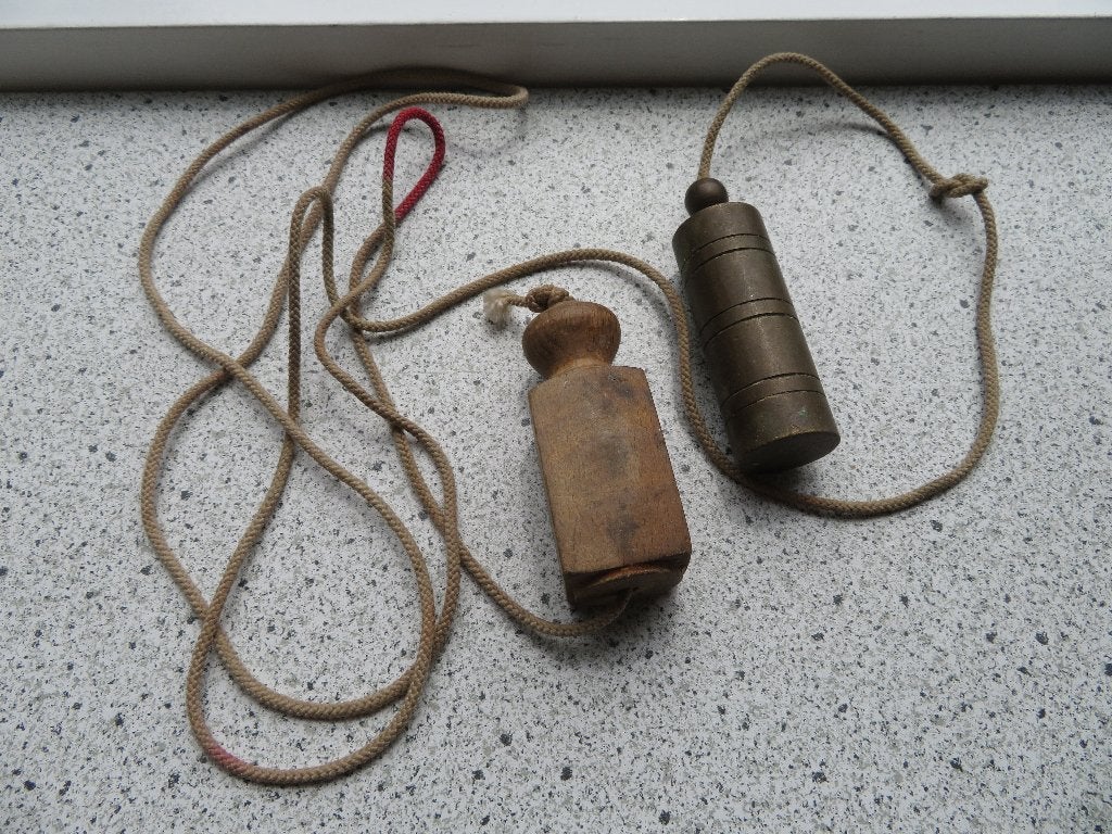 Antiek Schietlood gereedschap gemaakt van messing of brons, Ophalen of Verzenden