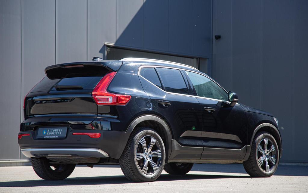 Volvo XC40 2.0 B4 Inscription Trekhaak Leer 360 camera Keyle, Auto's, Volvo, 4 cilinders, Automatische klimaatregeling, Zwart