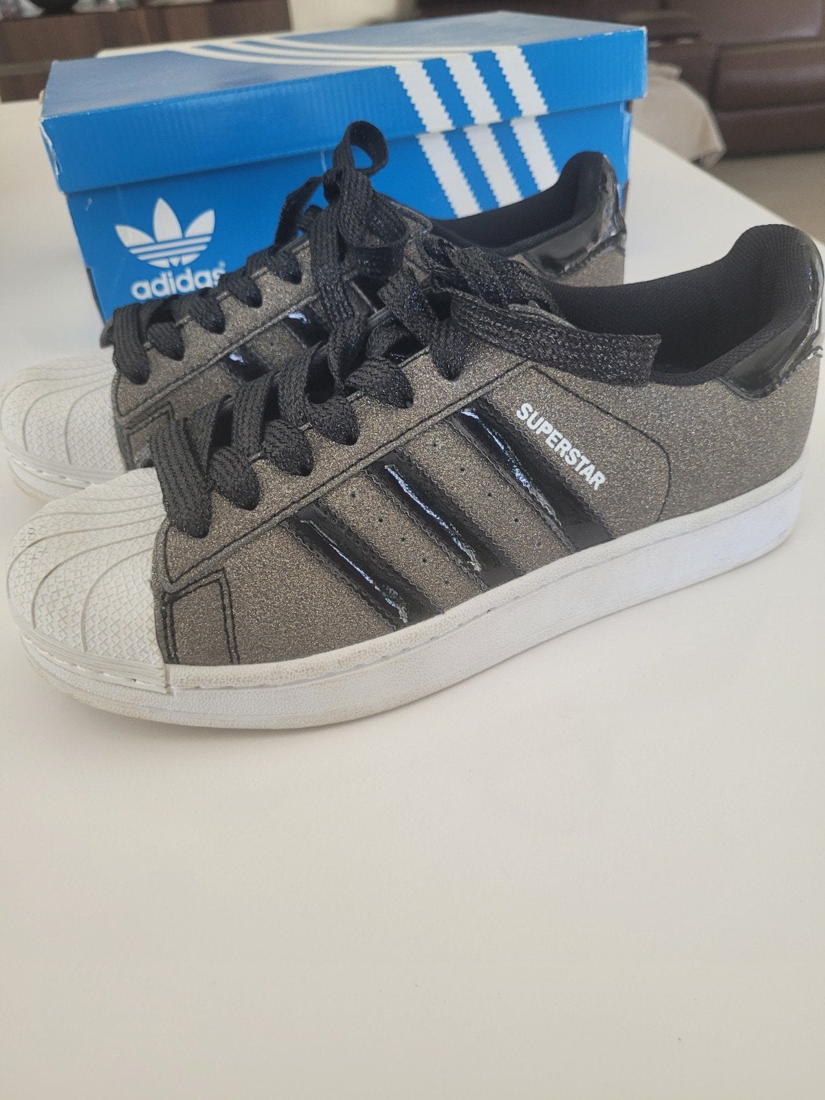 Adidas Superstar origineel maat 37, Sport en Fitness, Loopsport en Atletiek, Ophalen, Zo goed als nieuw, Hardloopschoenen, Adidas