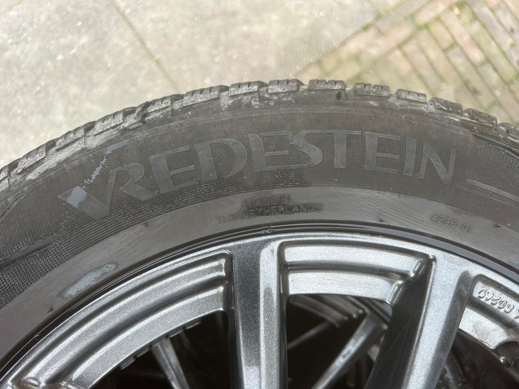Winterbanden set T-roc, Ophalen, Gebruikt, Banden en Velgen, 17 inch