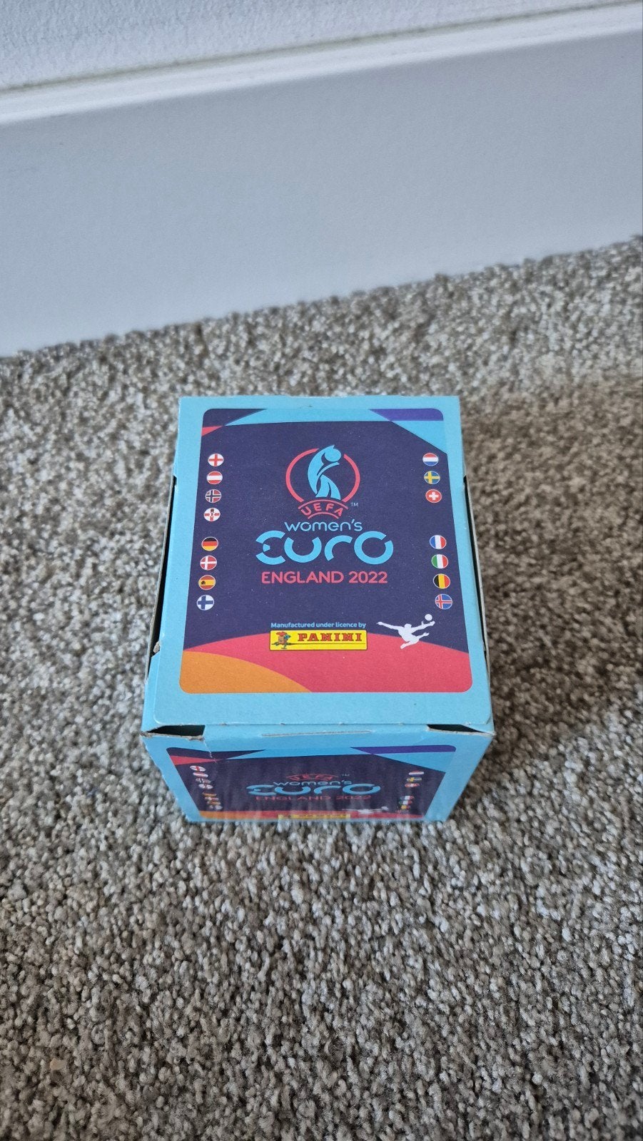 Panini UEFA Women's EURO England 2022 Box met 36 Zakjes, Verzenden, Nieuw, Meerdere stickers