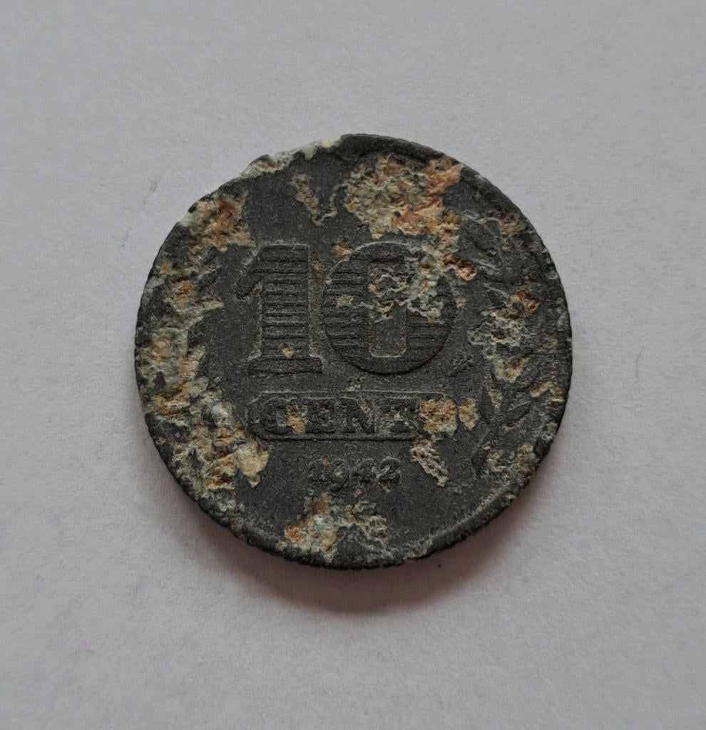 Munt uit de oorlog: 10 cent uit Nederland uit 1942, Ophalen of Verzenden, Koningin Wilhelmina, 10 cent, Losse munt