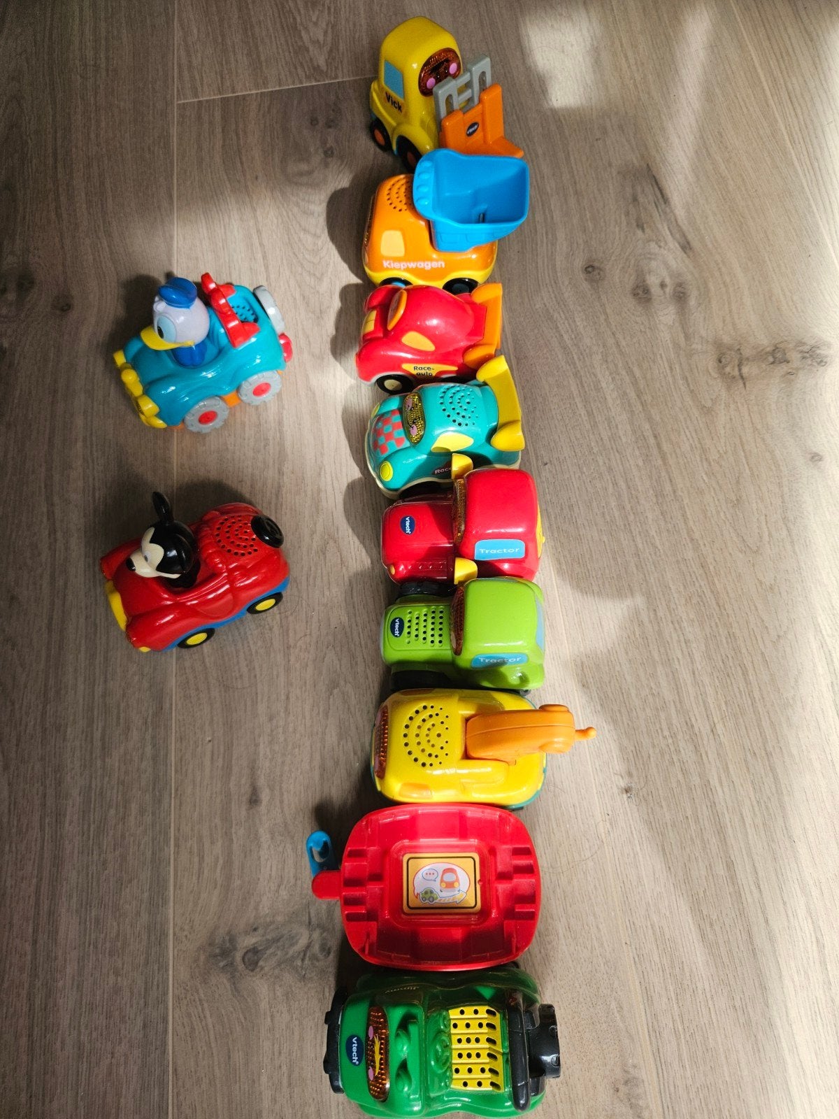 V tech toet toet autos diverse sets, Kinderen en Baby's, Speelgoed | Vtech, Ophalen, Zo goed als nieuw
