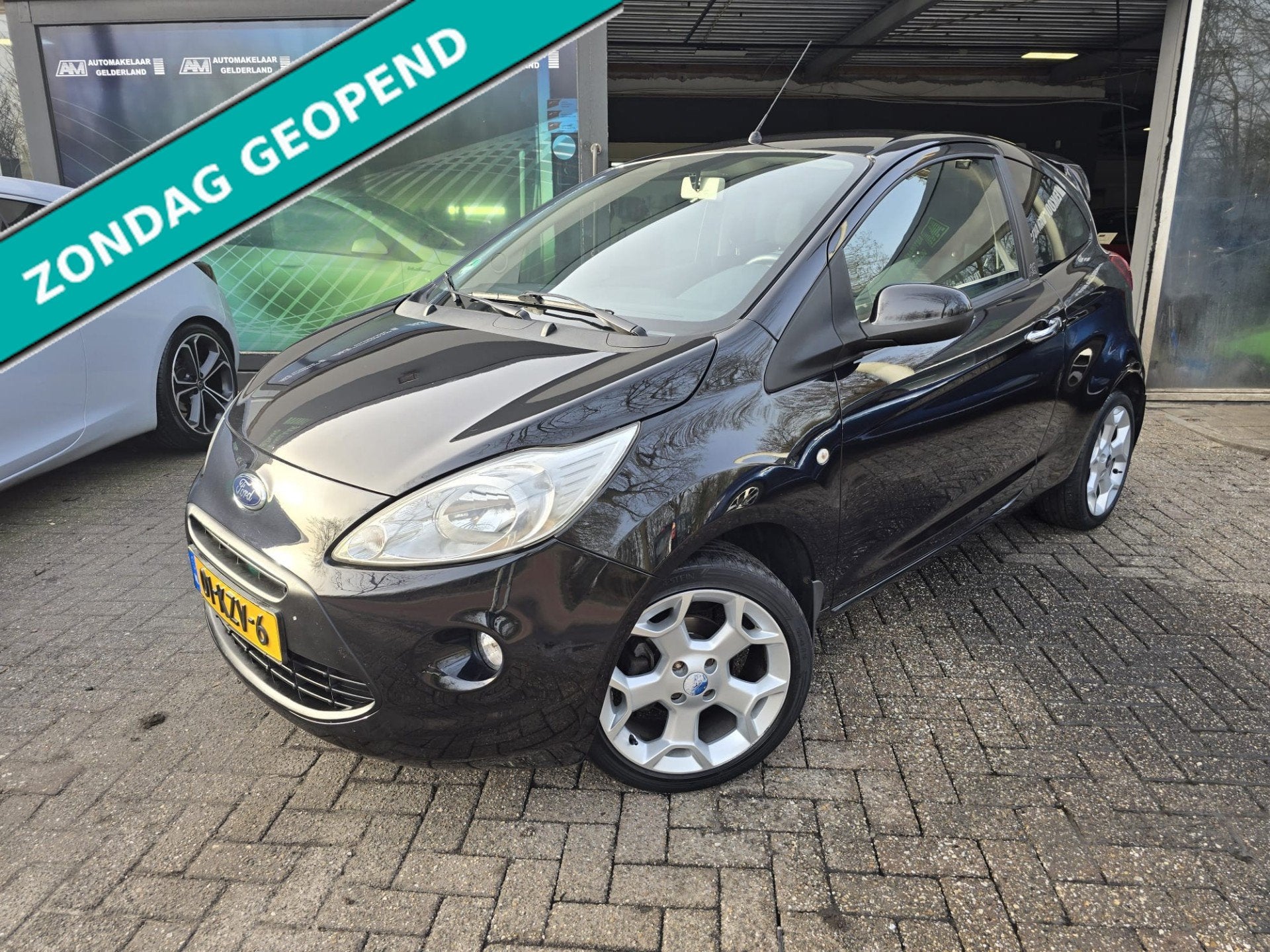Ford Ka 1.2 Titanium X | 12MND GARANTIE | AIRCO | CRUISE | L, Auto's, Ford, Voorwielaandrijving, Stof, Gebruikt, 1242 cc