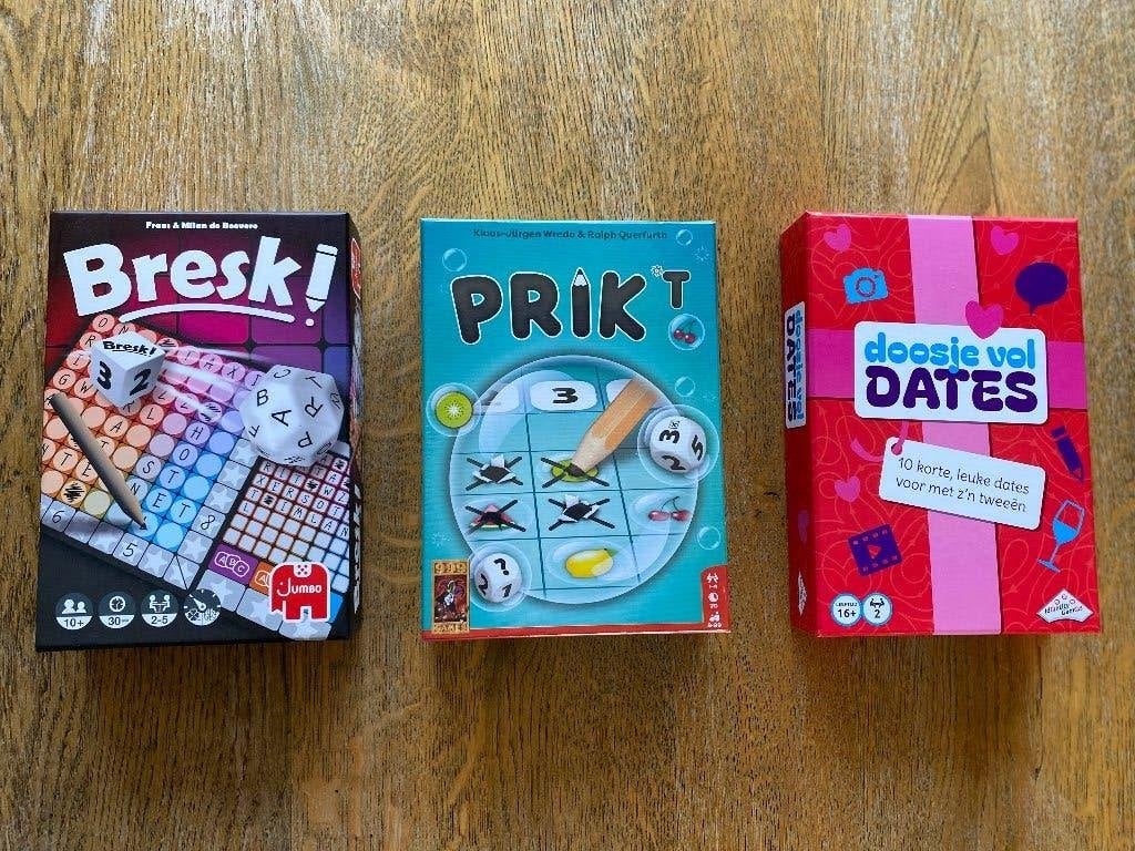 Drie verschillende spelletjes, leuk als reisspel, z.g.a.n., Ophalen of Verzenden, Zo goed als nieuw, Reisspel