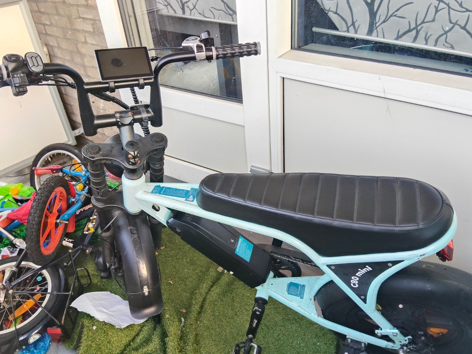 C80 Mini E-bike - Oplader defect, Fietsen en Brommers, Ophalen of Verzenden