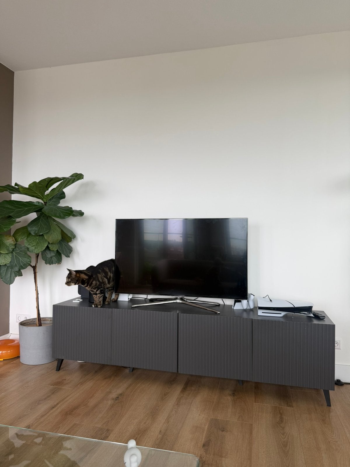Meubella Vintar TV-meubel – Antraciet – 200 cm, Ophalen, 150 tot 200 cm, Zo goed als nieuw, Minder dan 100 cm