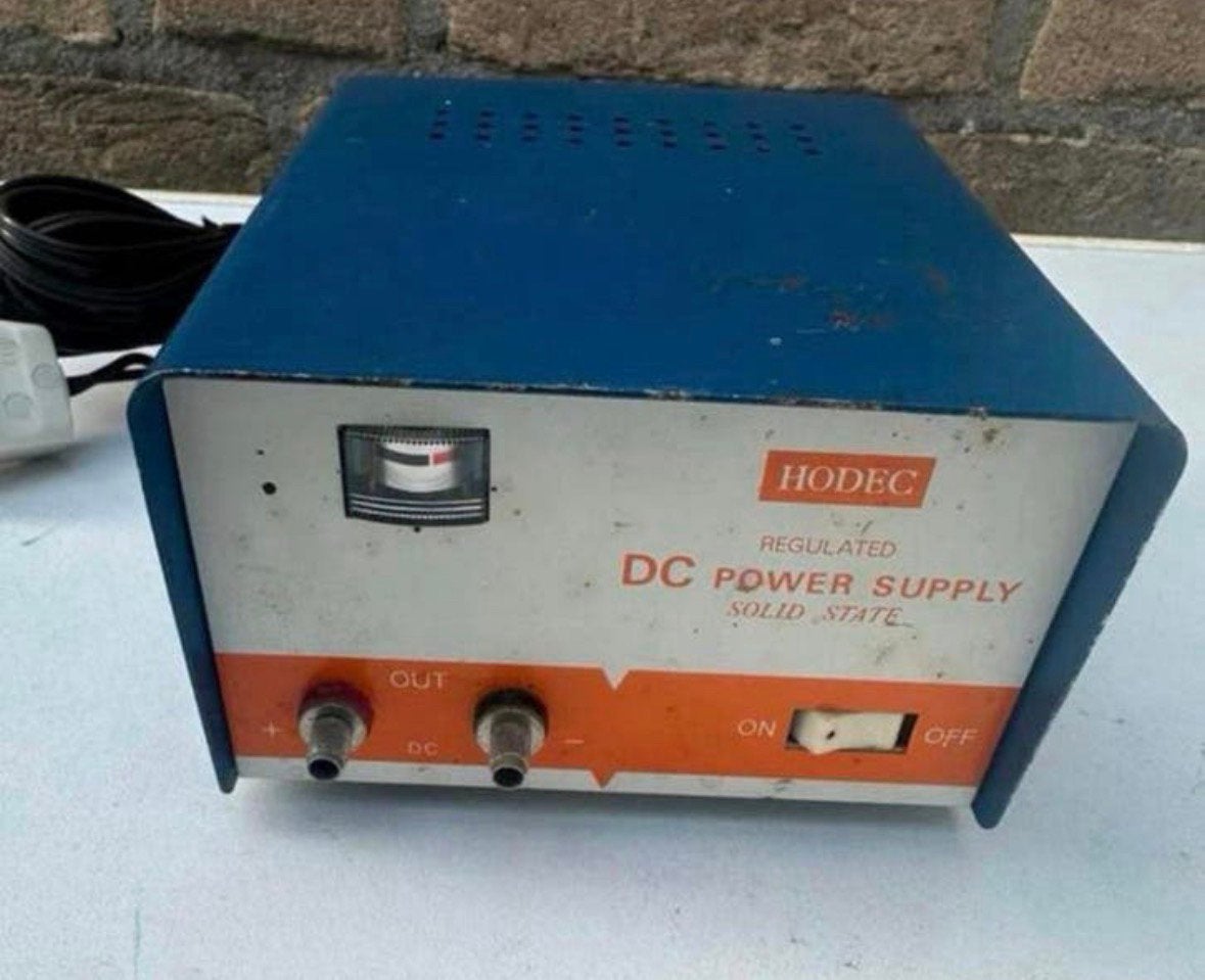Vintage 12 Volt 3 Ampere voeding Lader + zekering beveiligd, Ophalen of Verzenden, Gebruikt