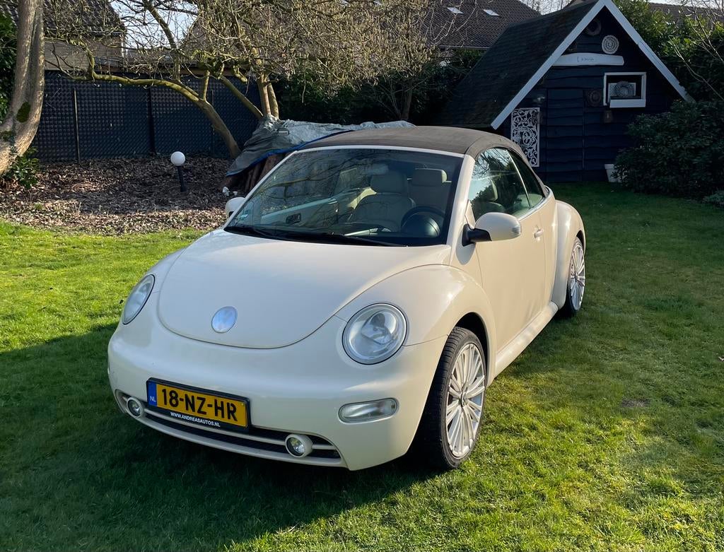 Volkswagen Beetle (Kever) 2.0 Cabriolet 85KW 2004 Beige, Auto's, Volkswagen, Particulier, Beetle (Kever), ABS, Airbags, Airconditioning