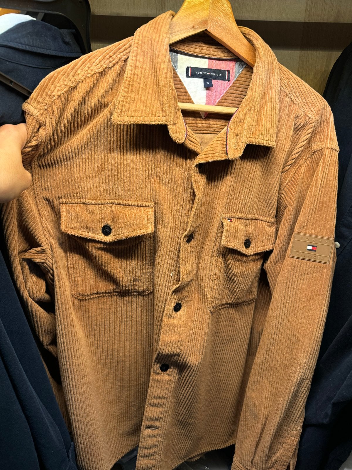 Tommy Hilfiger Corduroy Shirt Overhemd - Camel bruin, Kleding | Heren, Overhemden, Ophalen of Verzenden, Zo goed als nieuw, Bruin