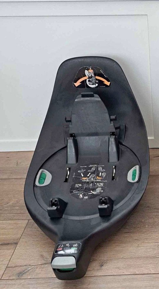 Cybex Base T Isofix - Veilige en Stabiele Autostoelbasis, Kinderen en Baby's, Autostoeltjes, Zo goed als nieuw, Isofix, 0 t/m 13 kg