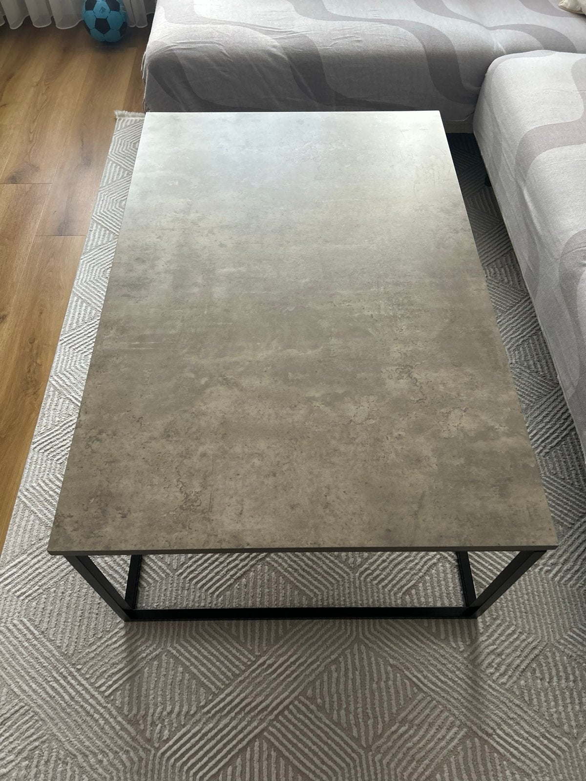 Moderne salontafel met betonlook blad en metalen onderstel, Ophalen, 50 – 75, 100 tot 150 cm, 50 tot 100 cm
