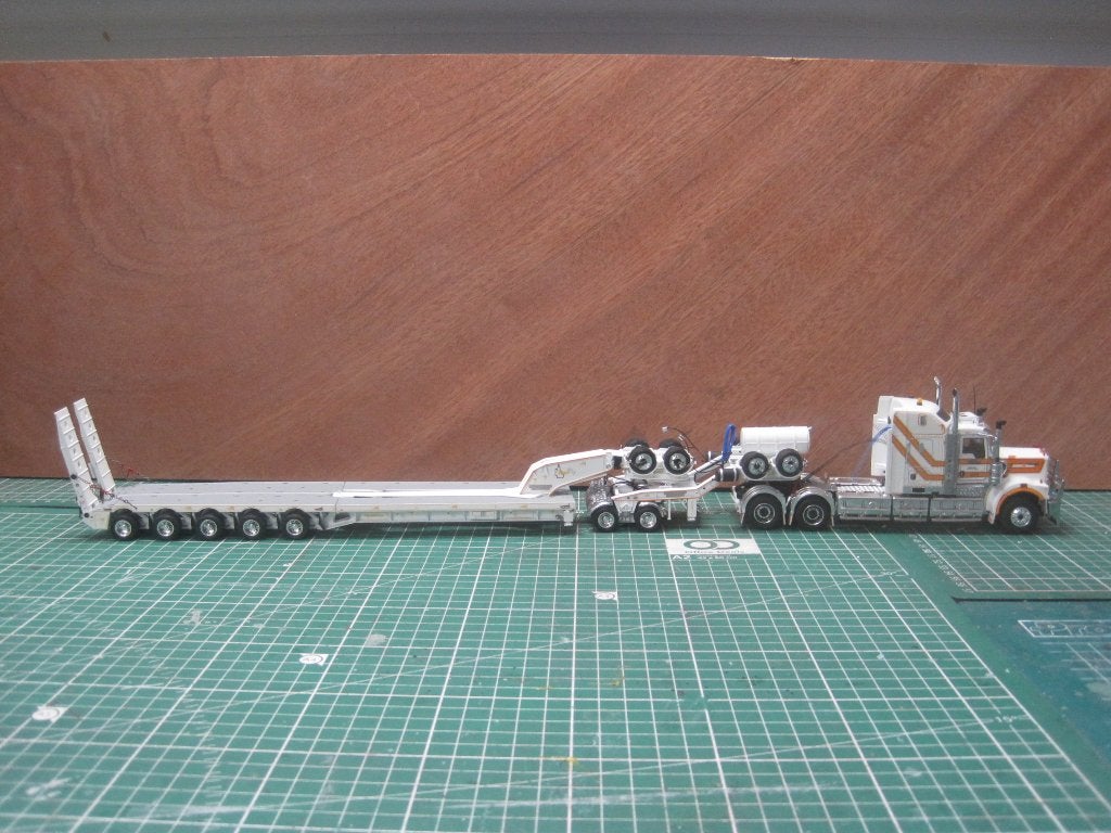 2 x  C.Q.H.H. Kenworth + dieplader, Ophalen, Nieuw, Bus of Vrachtwagen, Overige merken