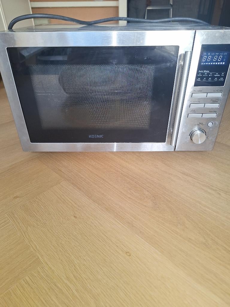 KOENIC Combimagnetron 1 jaar oud werkt nog perfect, Witgoed en Apparatuur, Ophalen, Combimagnetron, Grill, Zo goed als nieuw