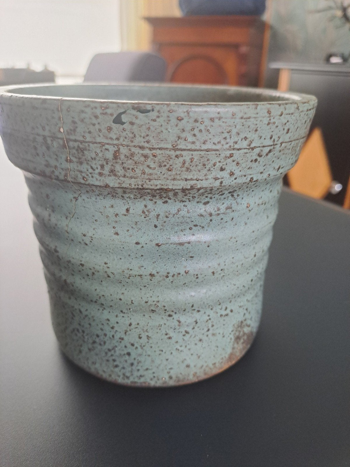 Mobach bloempot, Ophalen