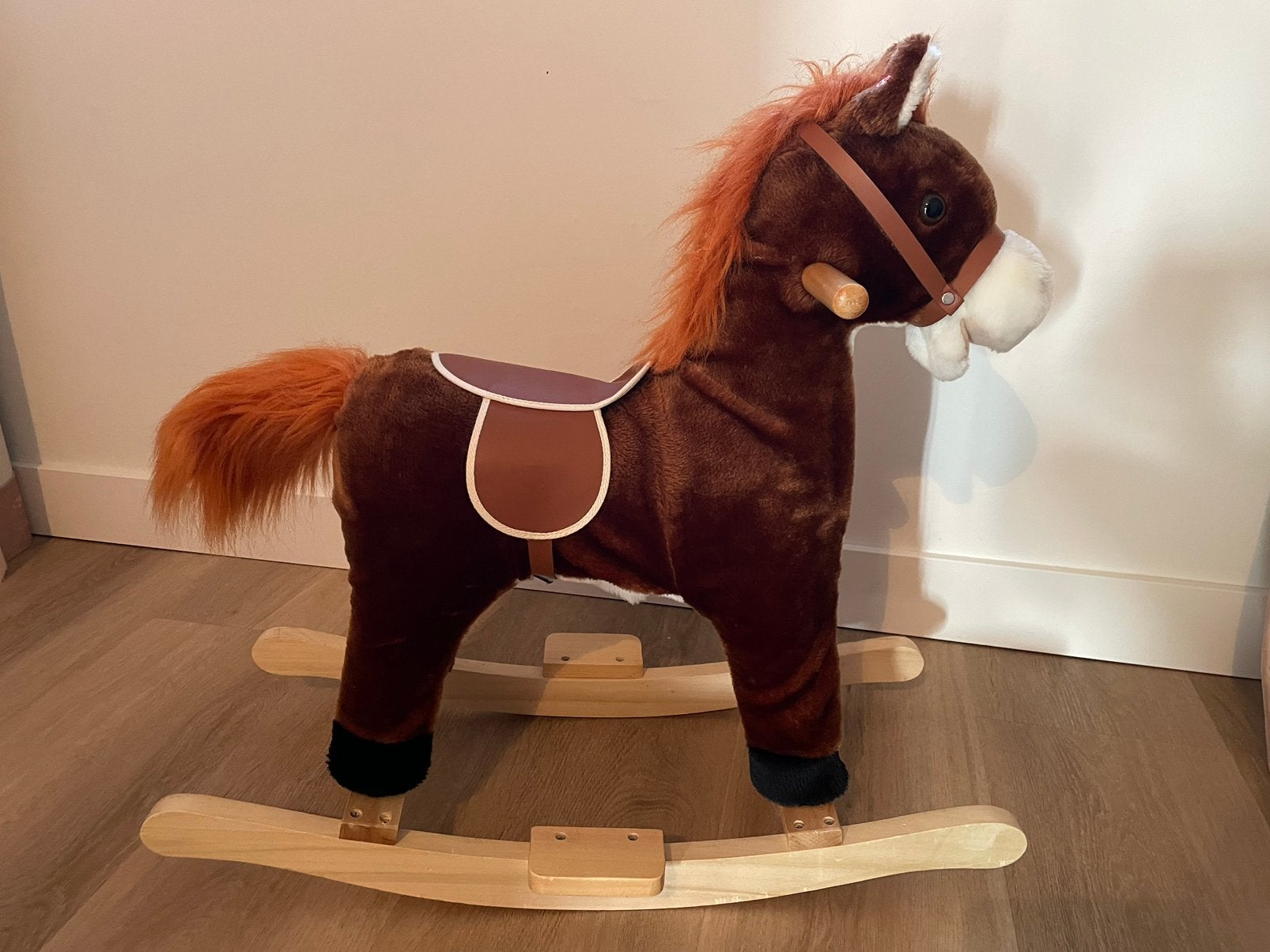 Zeer net hobbel paard, Ophalen, Zo goed als nieuw