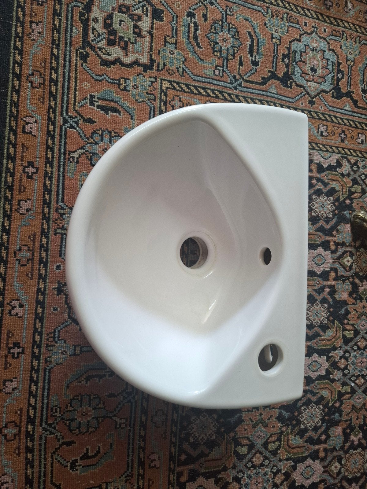 mooie sphinx wasbak fontein voor in toilet gratis!, Huis en Inrichting, Badkamer | Badkamermeubels, Ophalen, 50 tot 100 cm, Minder dan 100 cm