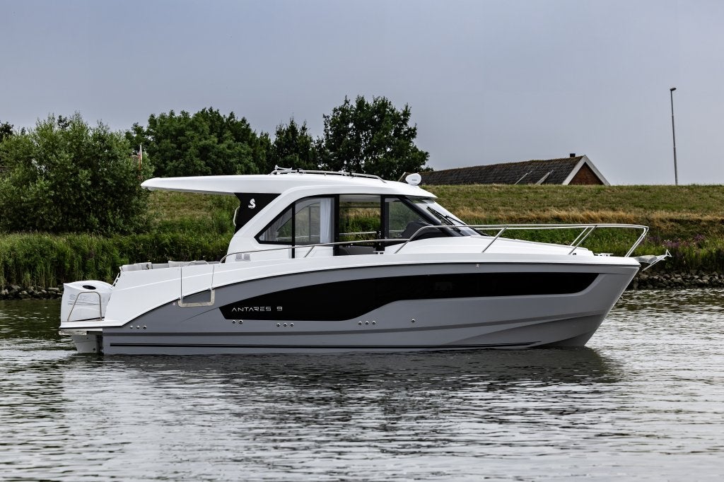 Beneteau Antares 9 | 2x200PK Suzuki, Watersport en Boten, 3 m, Overige merken, 9 m, Overige brandstoffen