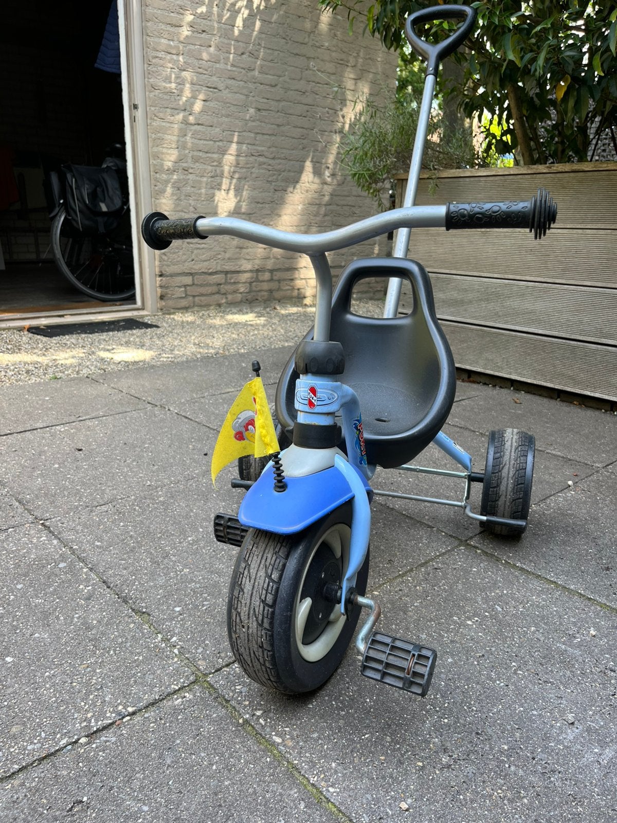 Driewieler met duwstang, Ophalen, Gebruikt, Duwstang