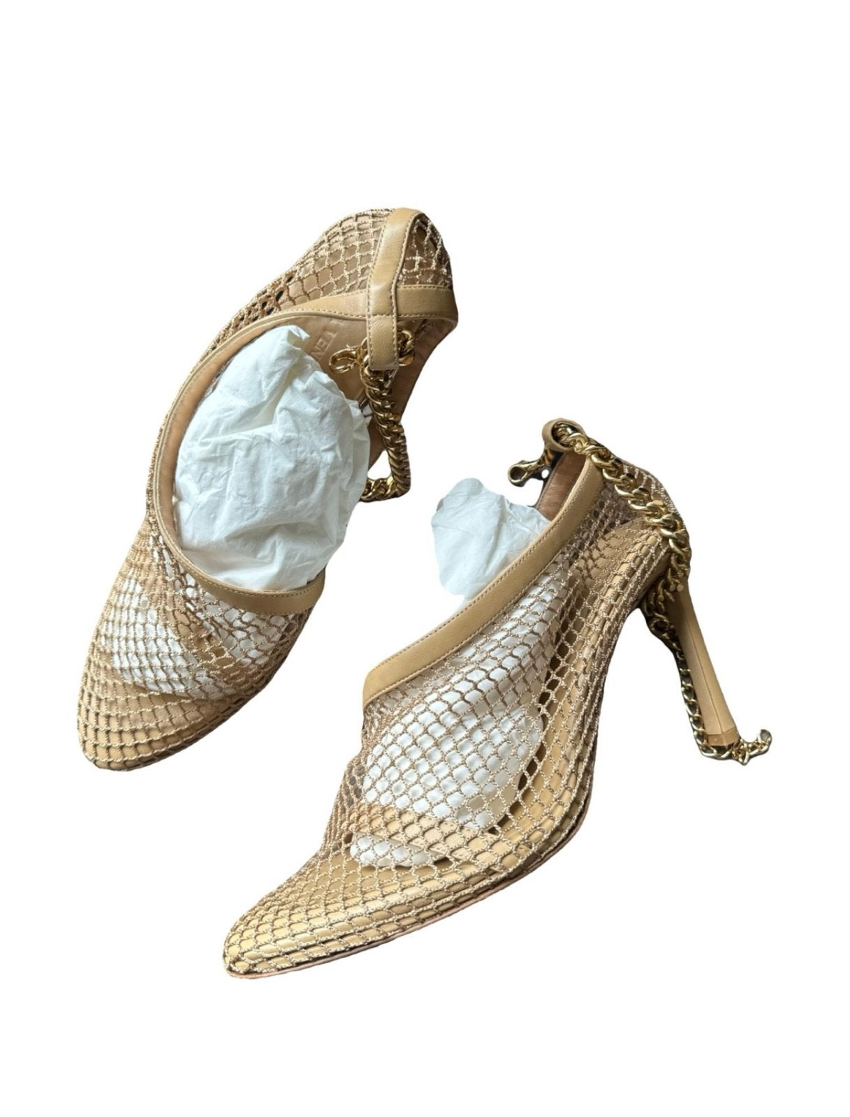 Bottega Veneta Stretch Sandalen met Ketting - Maat 39.5, Kleding | Dames, Schoenen, Ophalen of Verzenden, Zo goed als nieuw, Beige