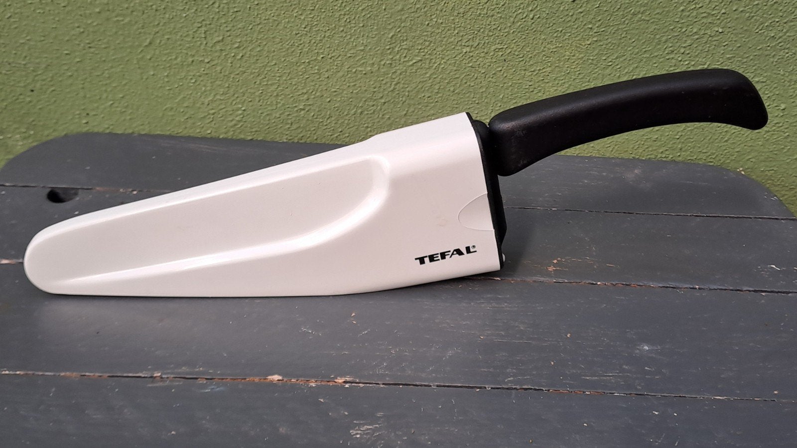 snijmes met beschermhoes van Tefal, Tefal SAS, 112 Chemin du Moulin du Loup, 27210 Manneville-sur-Risle, Frankrijk, Ophalen of Verzenden