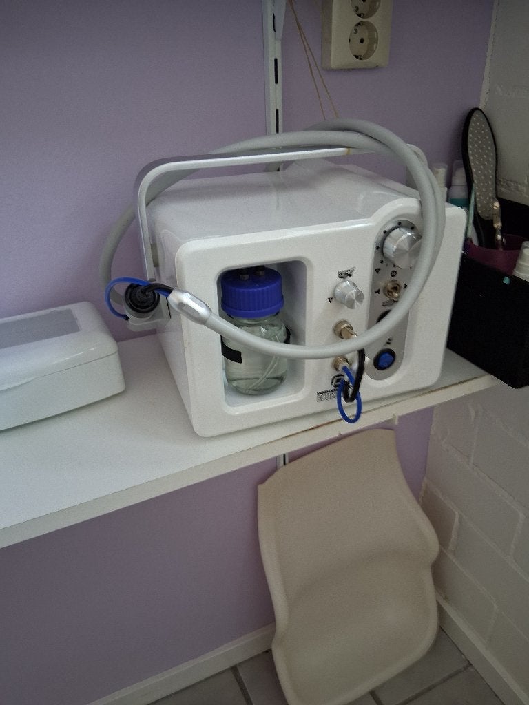 Salon inrichting, Ophalen, Zo goed als nieuw