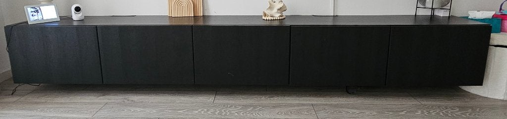 Zwevend Tv meubel besta timmervikken zwart/bruin.2 delen, Ophalen, Zo goed als nieuw, 200 cm of meer, Minder dan 100 cm