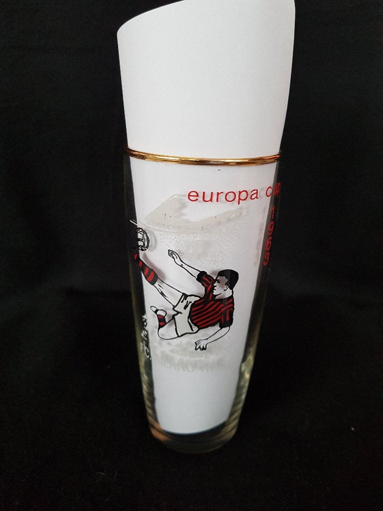 bierglas F.C. Milano Europacup 1963, Ophalen of Verzenden, Zo goed als nieuw, Buitenlandse clubs, Overige typen