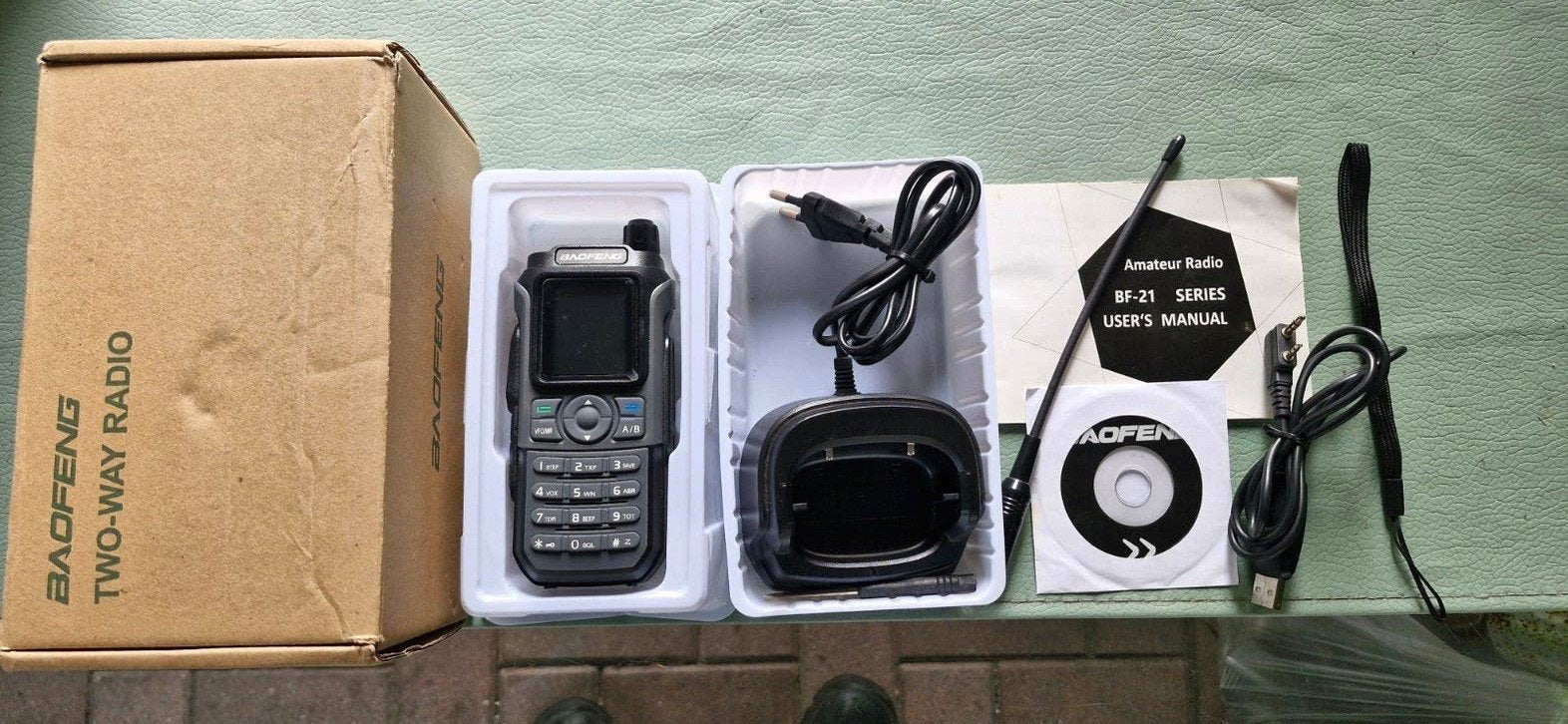 Baofeng UV-21 Pro-V2 ! z.g.a.n, Verzenden, Zo goed als nieuw, 15 km of meer