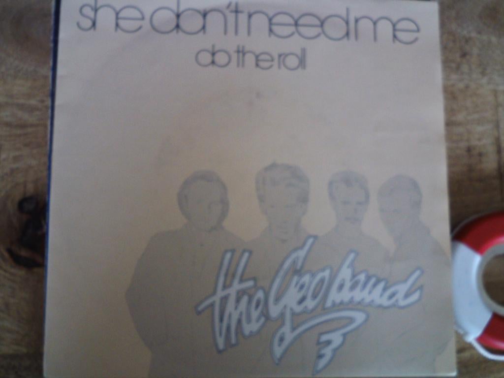 the geo band - she dont need me 10a, 7 inch, Single, Ophalen of Verzenden, Zo goed als nieuw