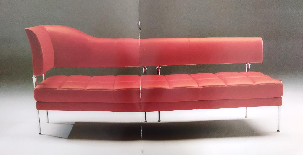 Hydra Caster Leather Sofa by Luca Scacchetti, Huis en Inrichting, Banken | Sofa's en Chaises Longues, Ophalen, Gebruikt, Minder dan 75 cm