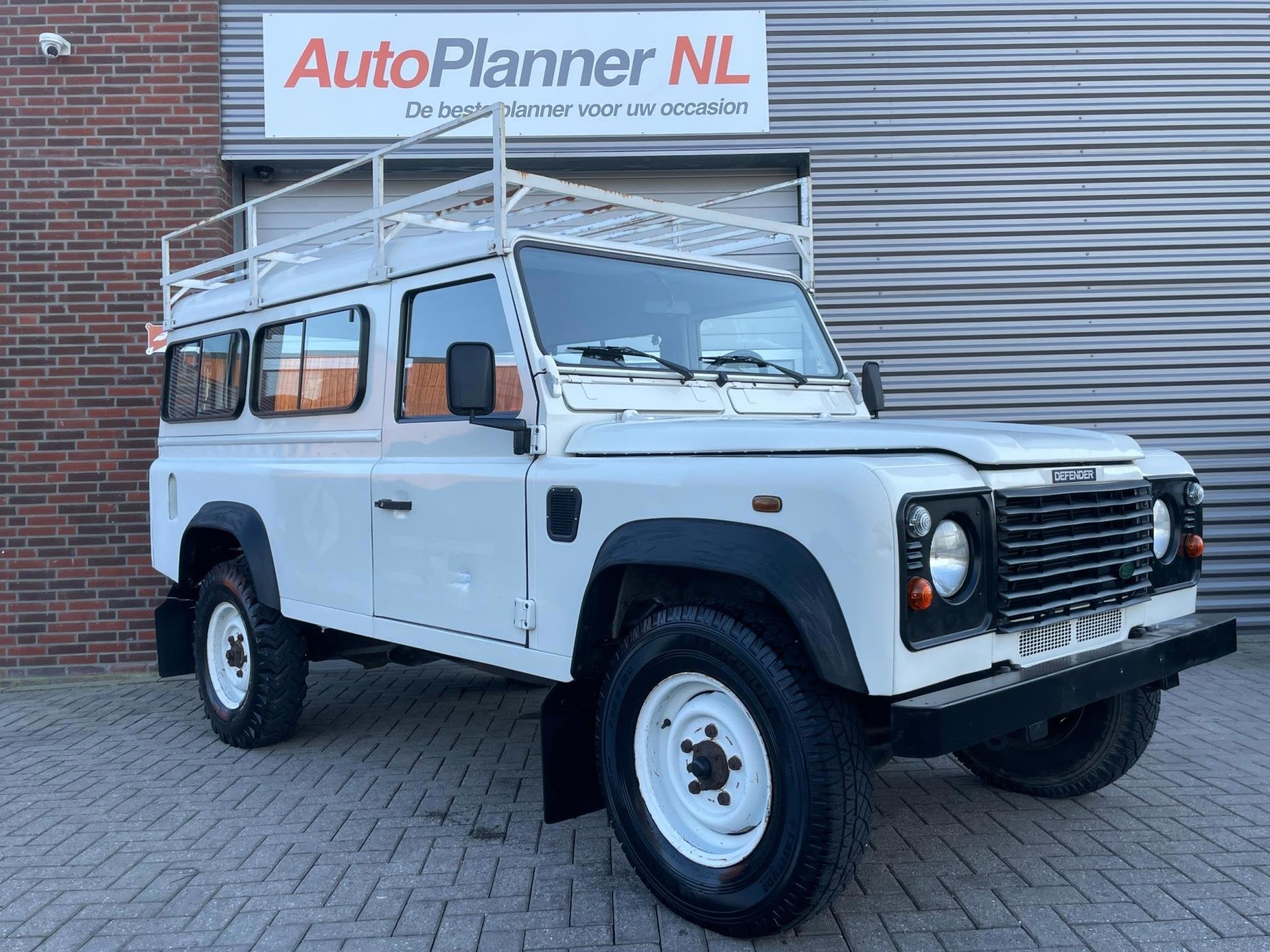 Land Rover Defender 2.5 Td5 110" County! 9-Persoons!, Stof, Origineel Nederlands, 2402 cc, SUV of Terreinwagen