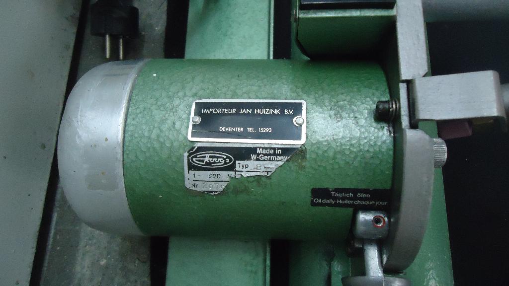 Industrie Stofsnijmachine /Eindsnijder met stof rol  houder, Overige merken, Gebruikt, Ophalen of Verzenden, Naaimachine