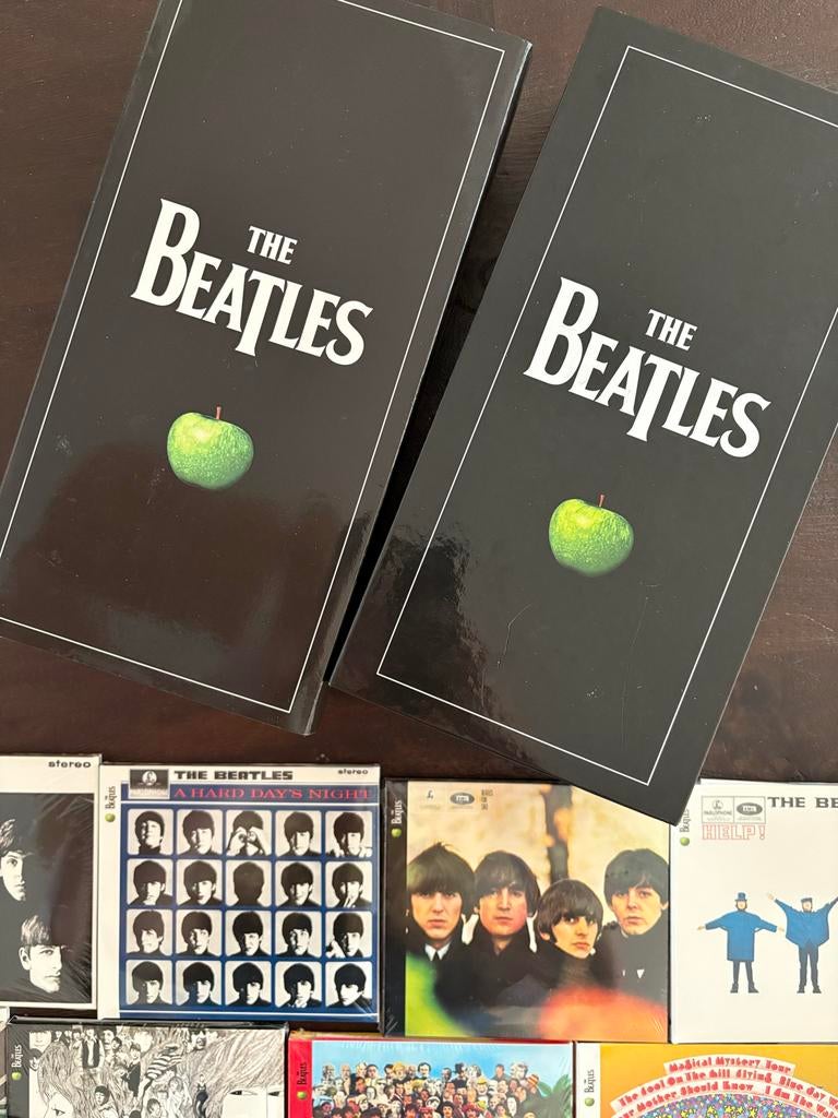 The Beatles Stereo Box Set - Complete Studio Albums, Ophalen of Verzenden, Zo goed als nieuw, Pop, Boxset