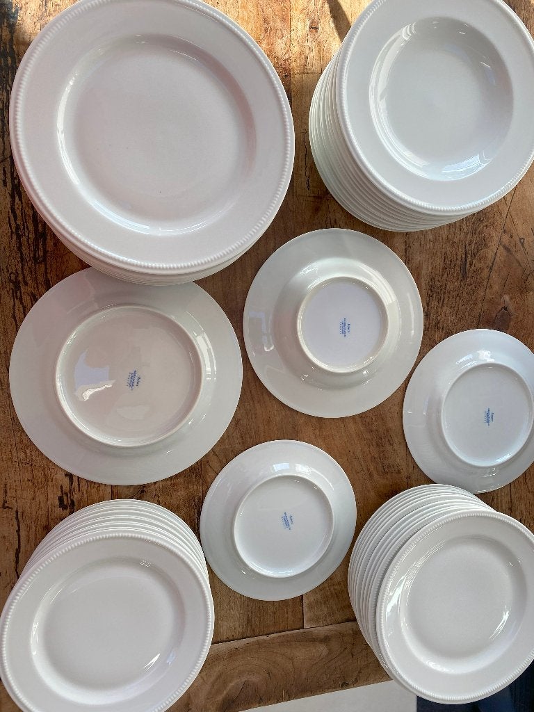 Serviesgoed (Bernardaud , Limoges France, Ophalen, Zo goed als nieuw, Porselein, Compleet servies